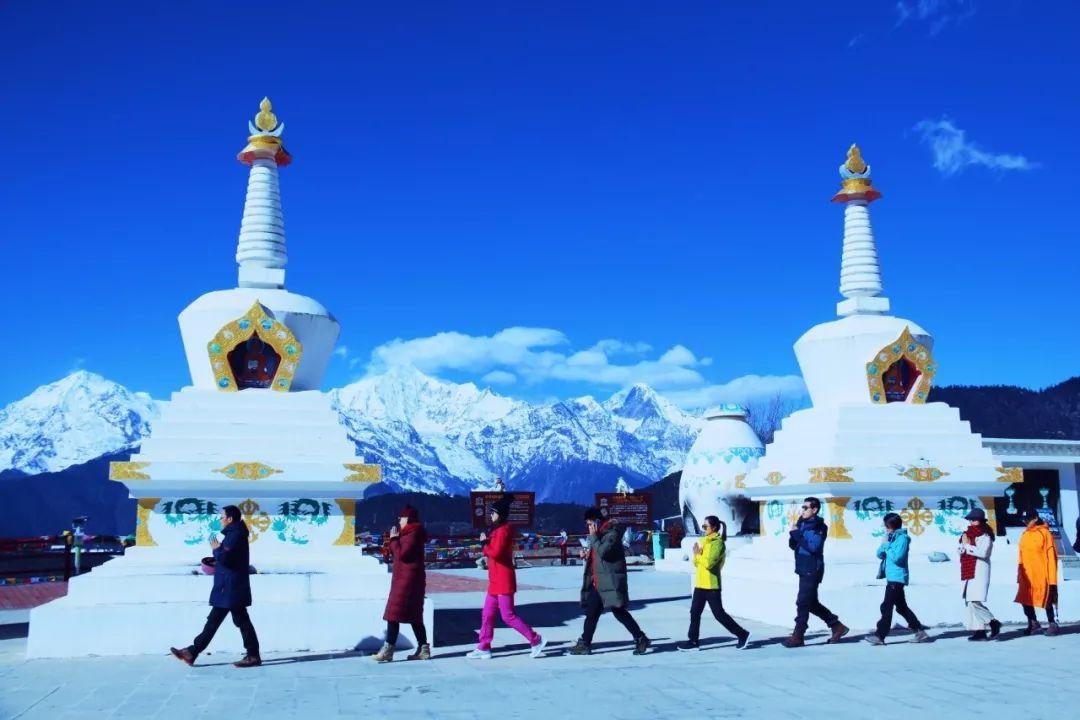 如果要推荐100本最值得读的书你会推荐哪一些