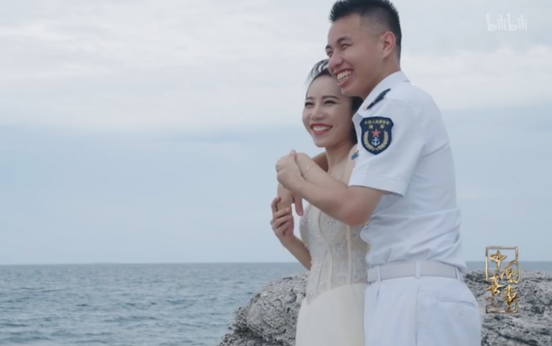 亲吻过也拥抱过,转眼又到了分开的时间.