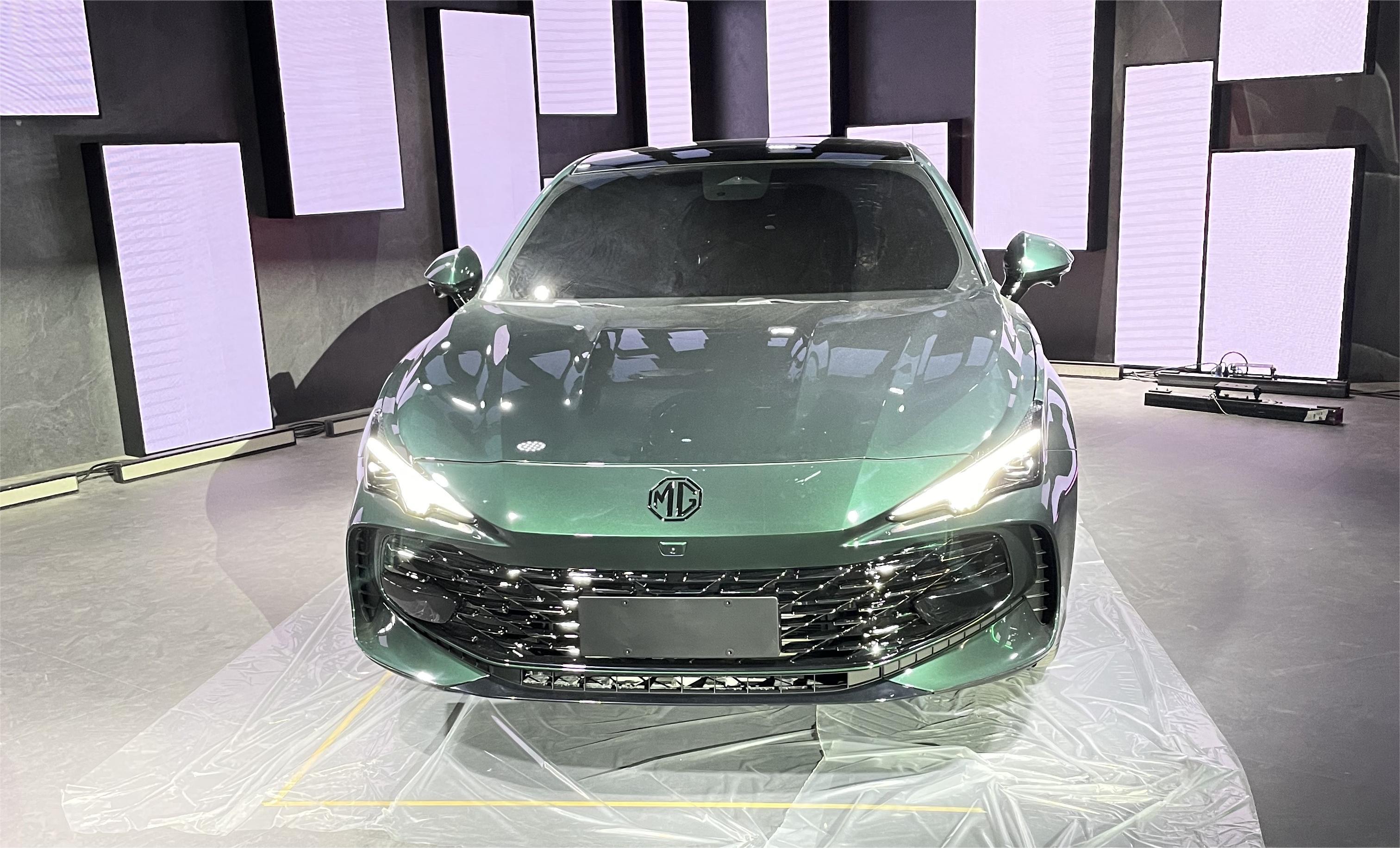 2022成都车展探馆上汽名爵全新mg7