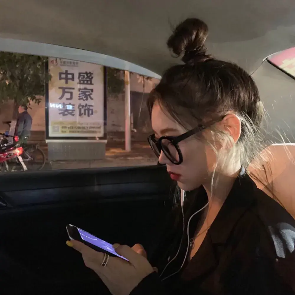 女生高冷头像风景头像干货不易,觉得不错点个赞吧!