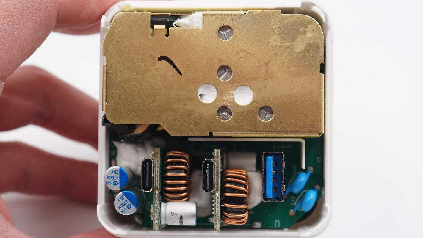 拆解报告bull公牛65w2c1a快充魔方插座gnvuu3635