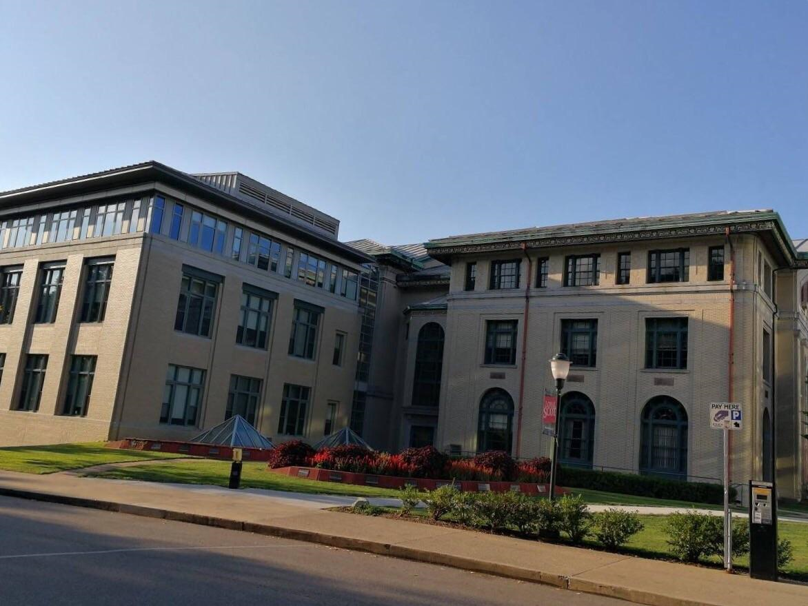 本科:北京邮电大学电子信息科学与技术专业gpa:87.