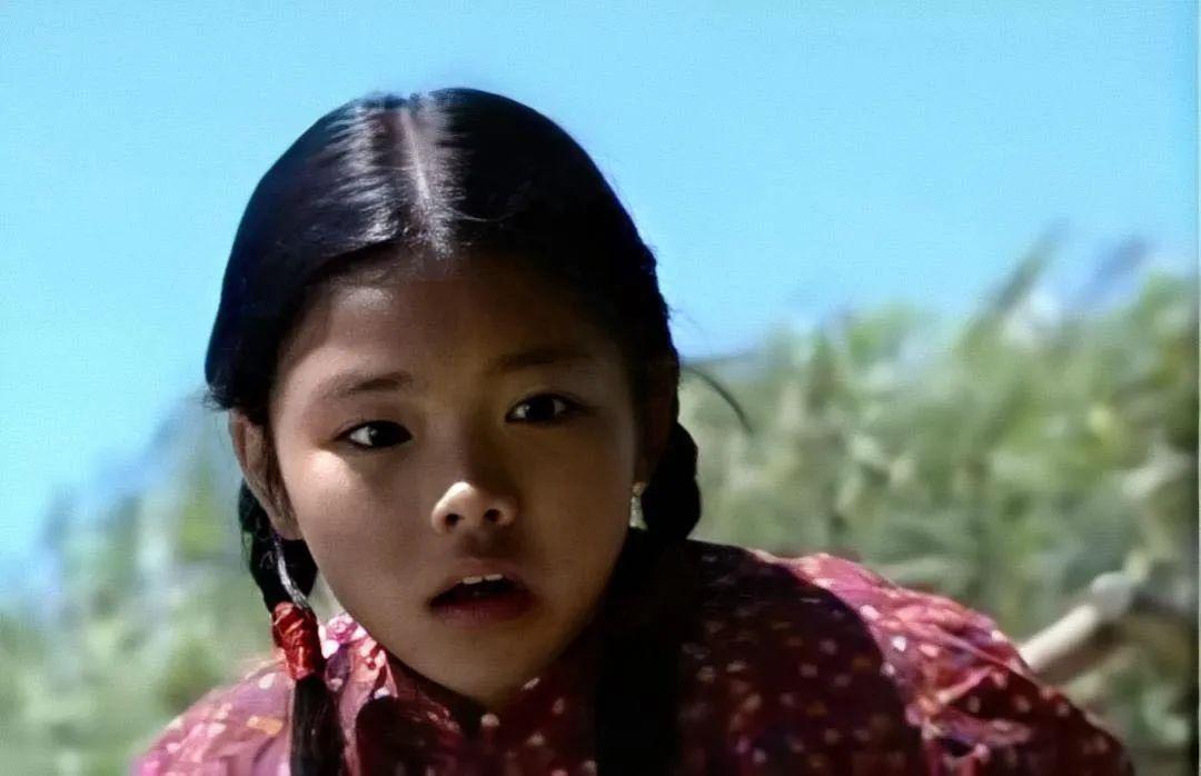 武林外传爆红13岁富婆抢杨紫资源28岁首拍吻戏被全网骂她做错了什么