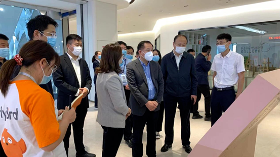 5月3日, 山东济宁市政府副市长白平和等领导一行莅临济宁城投星城广场