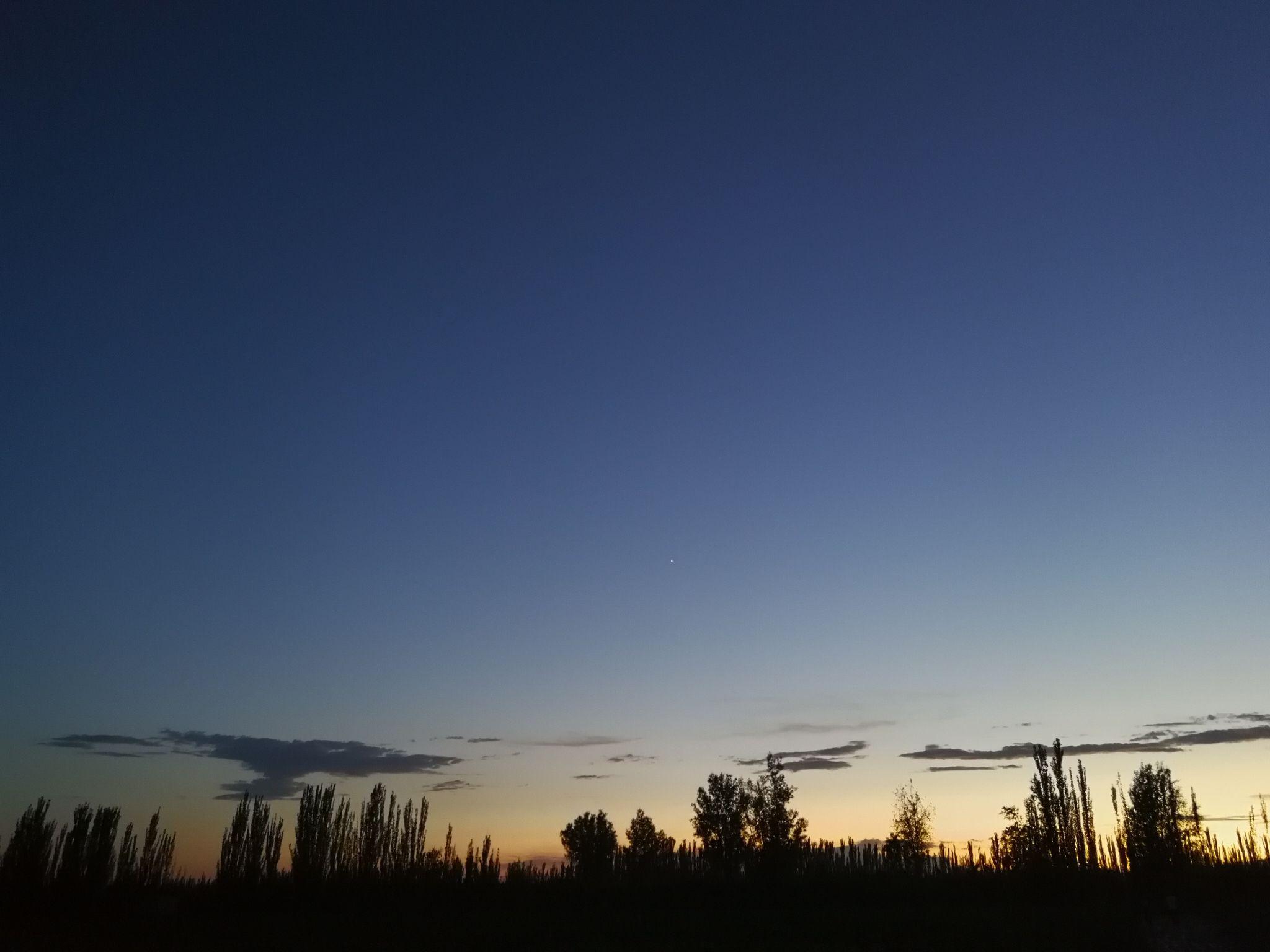 华为mate9Pro夜间拍照效果不好?