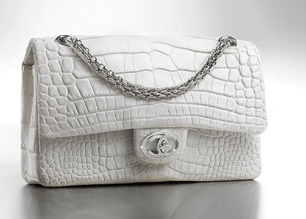 这些全亚洲顶级有钱的女人们她们都爱背什么爱马仕