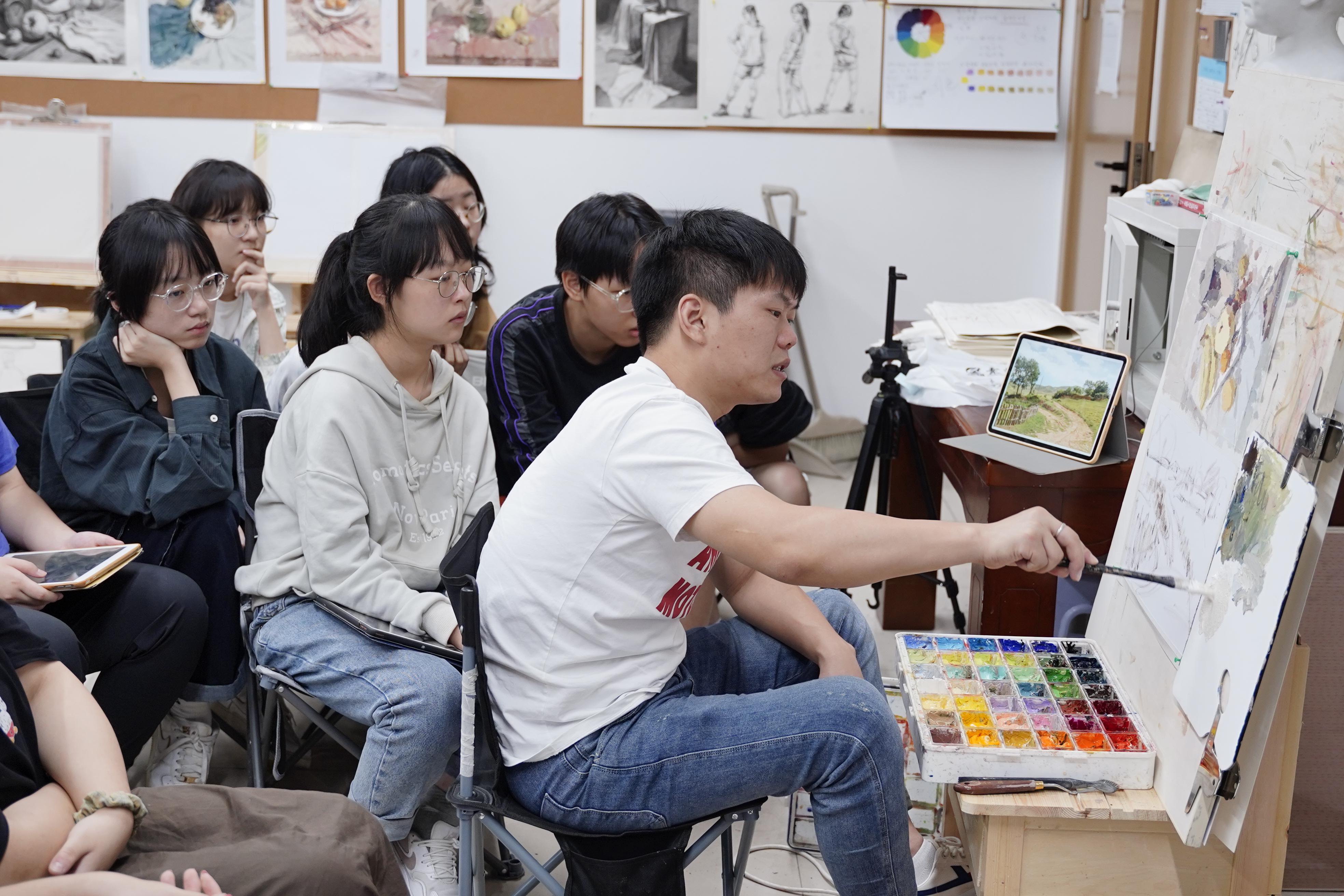 武汉高考美术画室浅谈美术生参加集训一定能考好吗 - 知乎