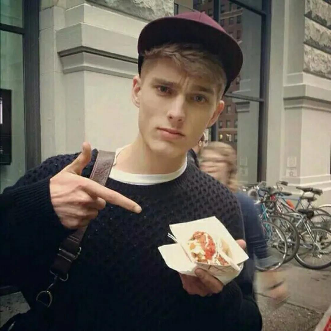 来一波欧美风格男生头像有没有