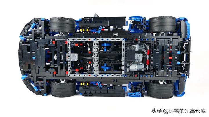 10000片以上的乐高积木 乐高用410000块积木