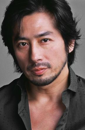 演艺经历代表作有《绅士刑警3》,《高校教师》,《太平记》,《西部世界