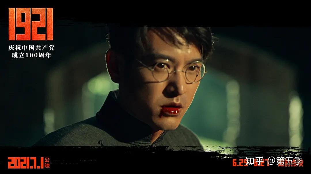 对袁文康的印象还停留在我小时候看的《青春的童话》里那个很帅的男主