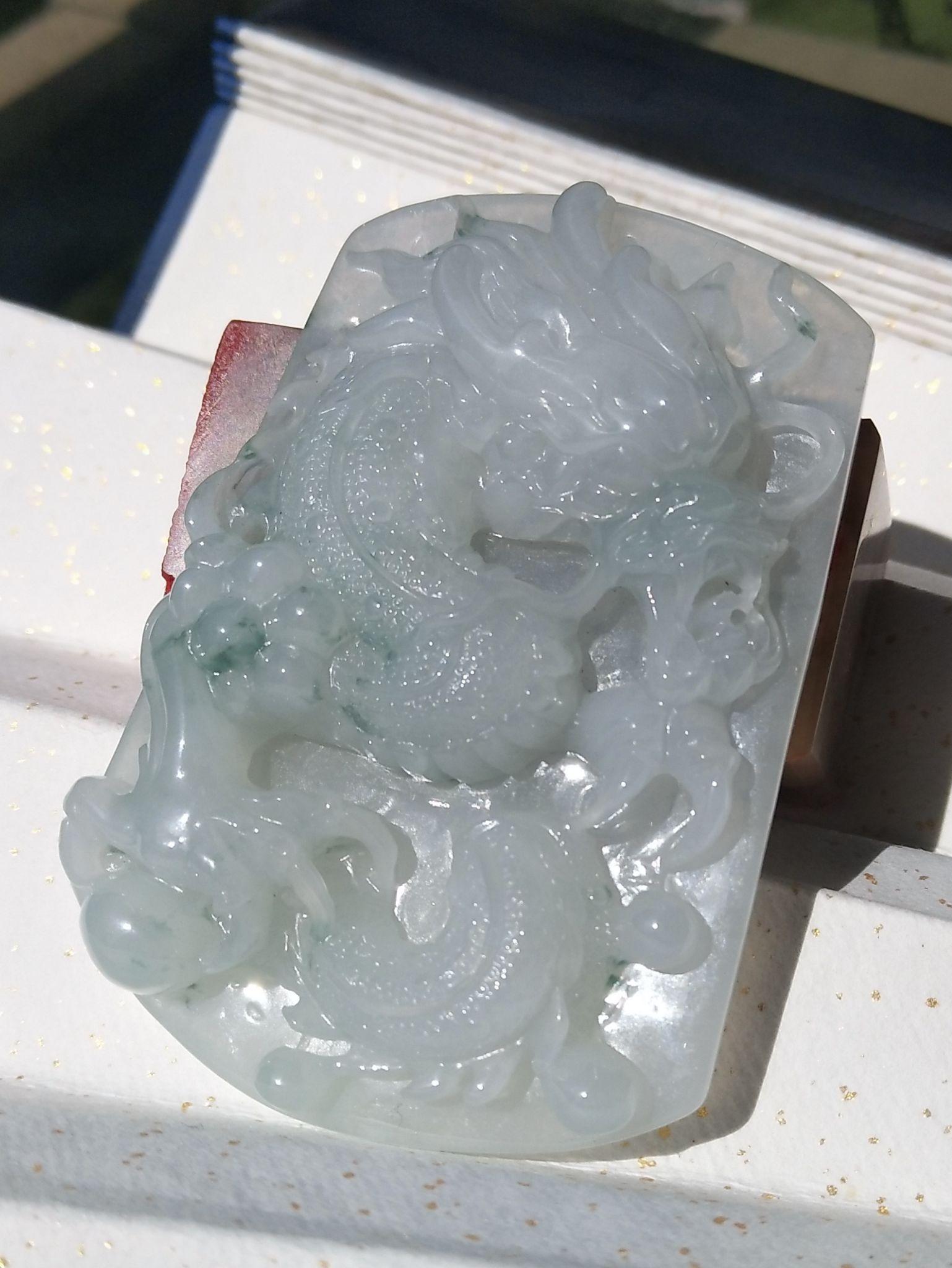 泰国买的翡翠龙牌带证书求大神看下品质