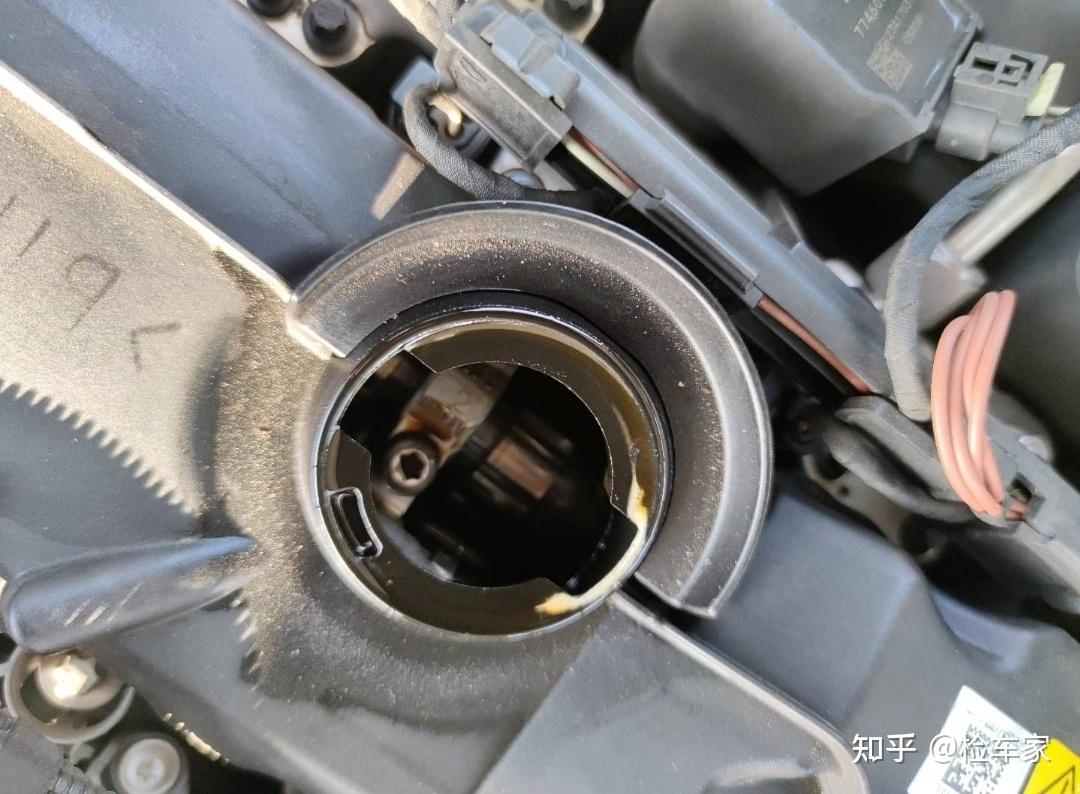 大哥开心捡漏一辆17款标轴宝马320,检测师听到价格两眼放光