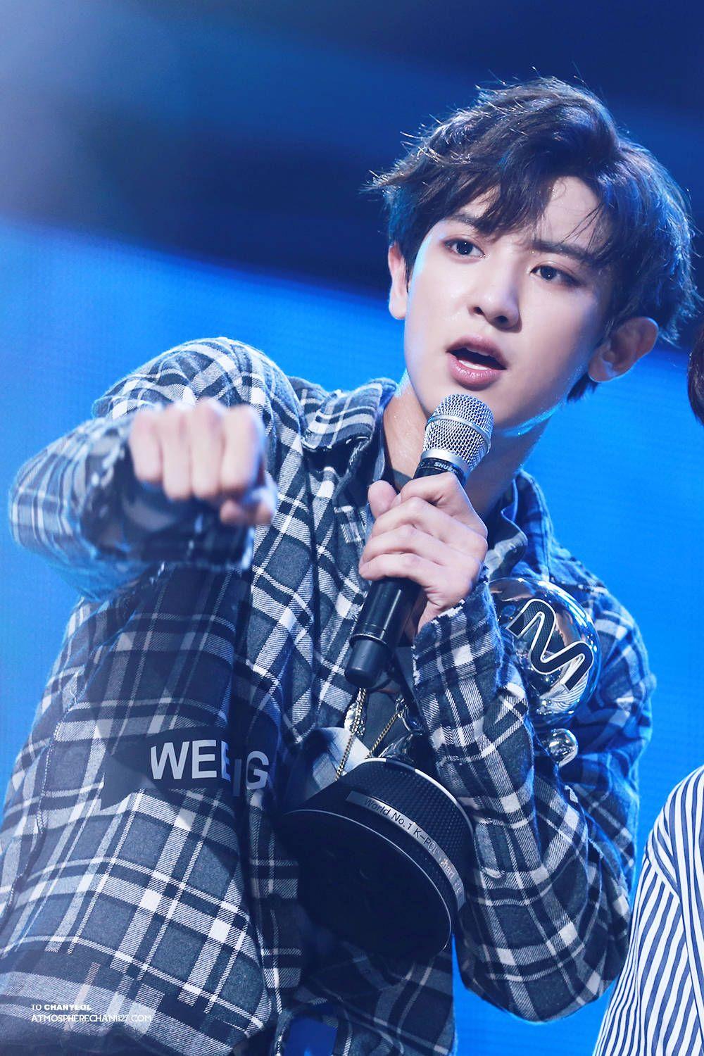 朴灿烈有哪些超级好看的照片毫不掩饰我就是想收图