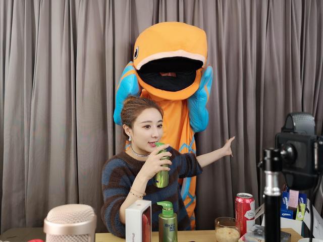 我们可以从淘宝直播一姐薇娅身上学到什么