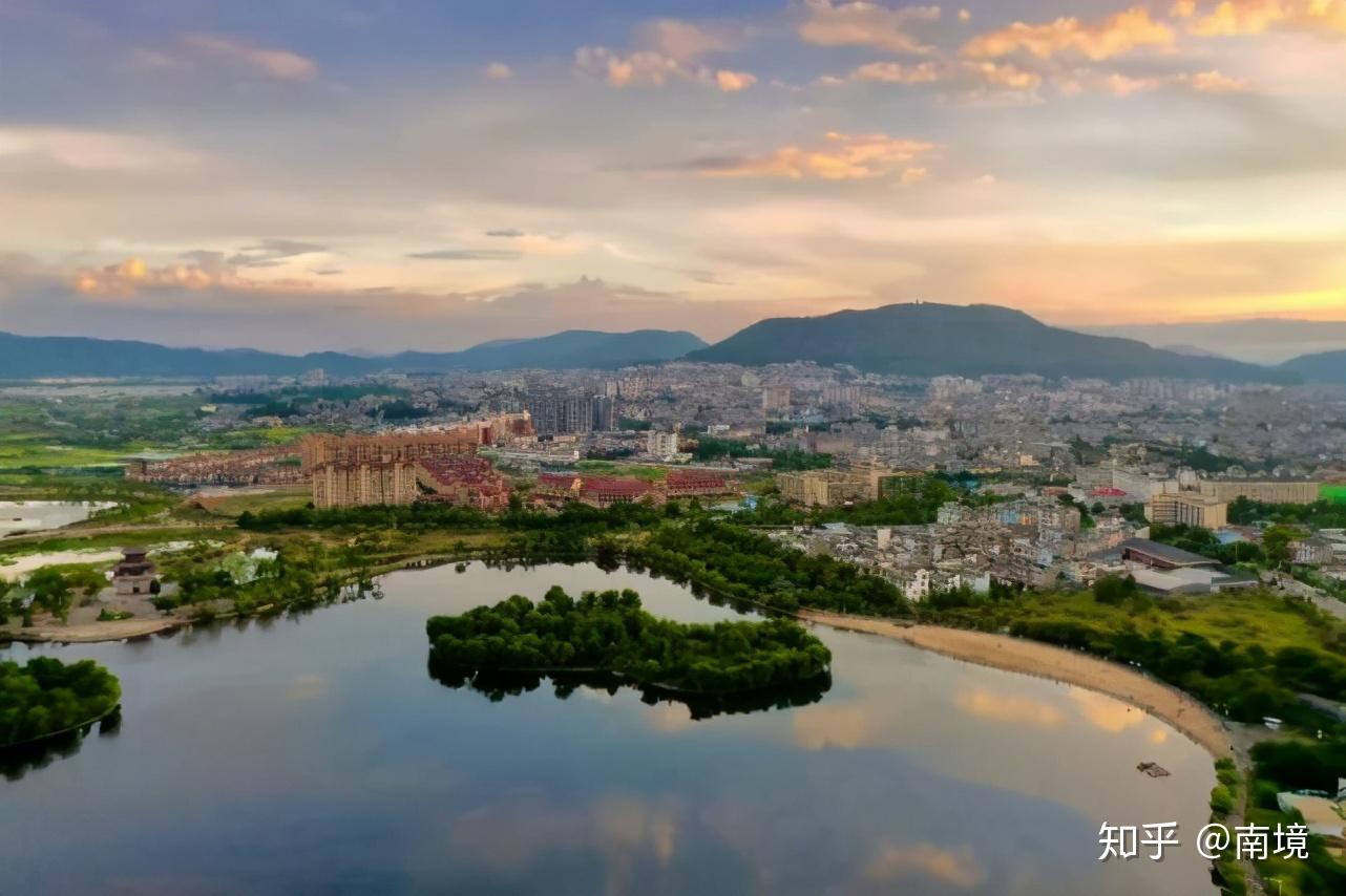 南境丨99座火山88处温泉被天天向上安利的腾冲温泉美好不止一面
