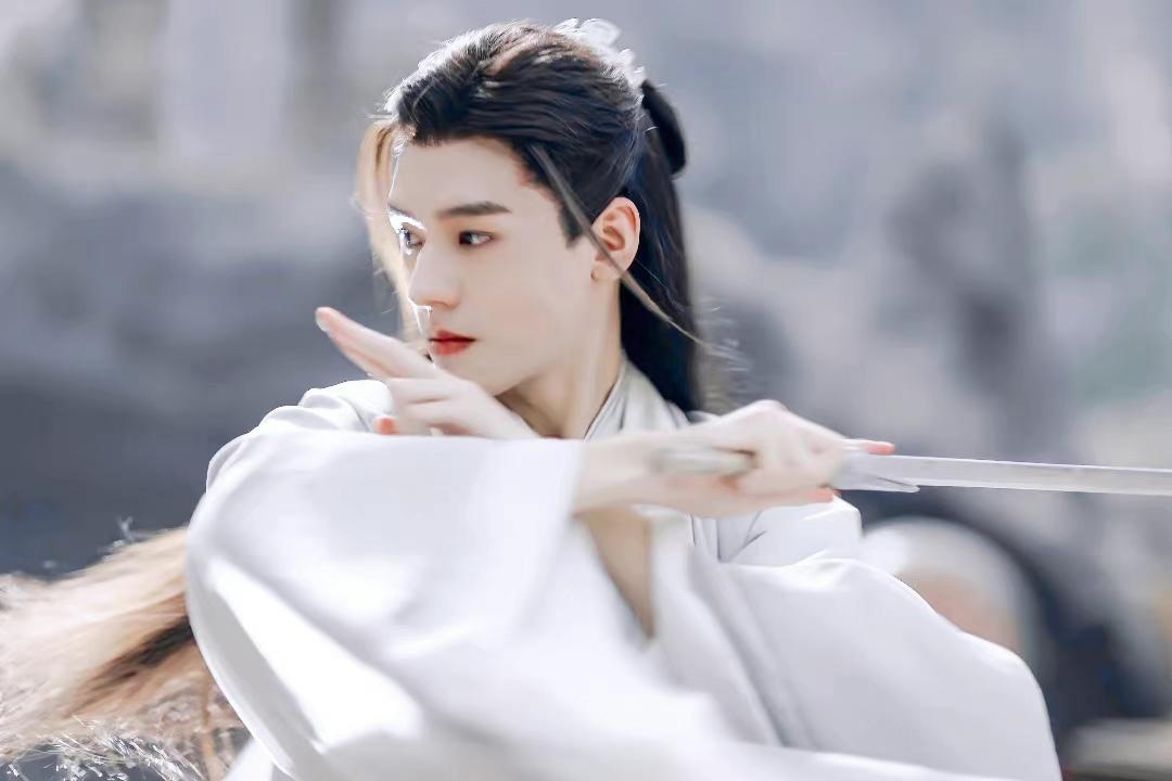 如何评价龚俊在电视剧山河令中的表现