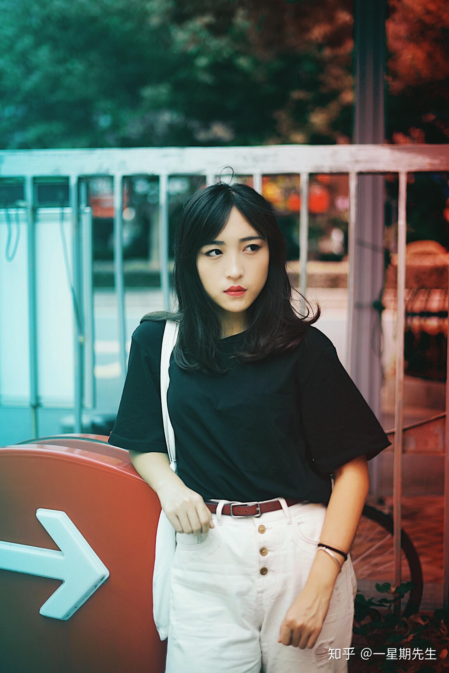 有个漂亮女朋友是种怎样的体验