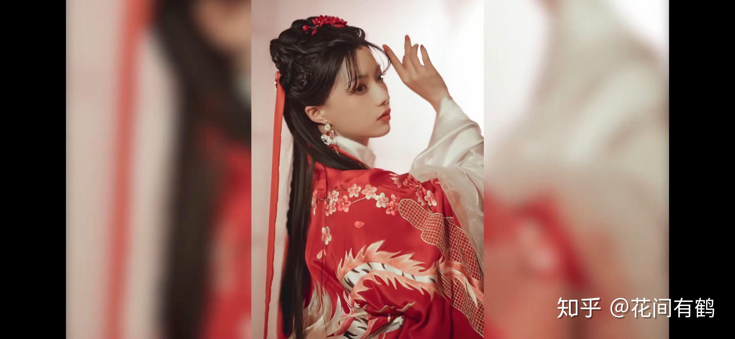 最新一期的党妹视频里的那件红色汉服在哪能买到就是上面绣邹吾的