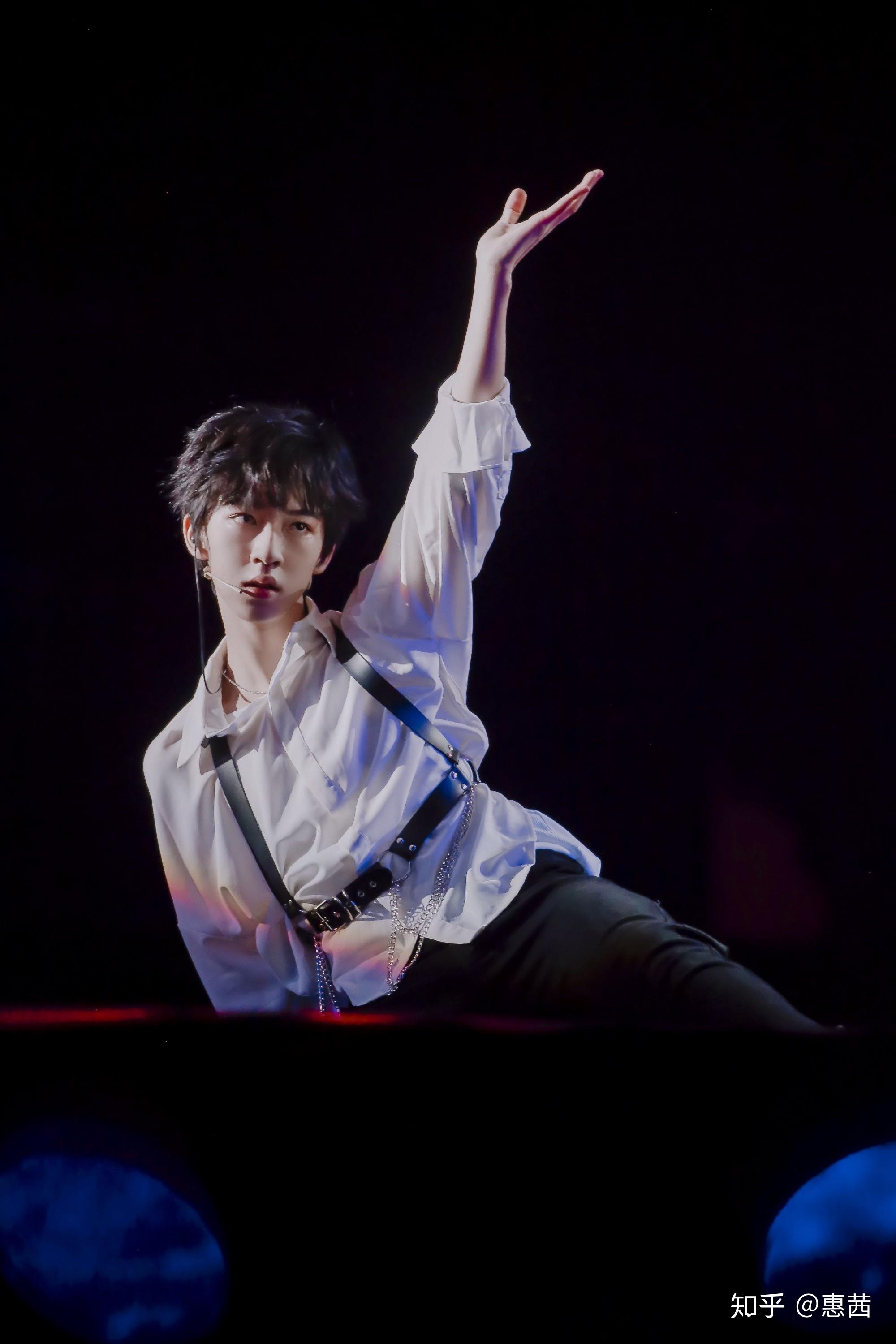 你为什么喜欢贺峻霖