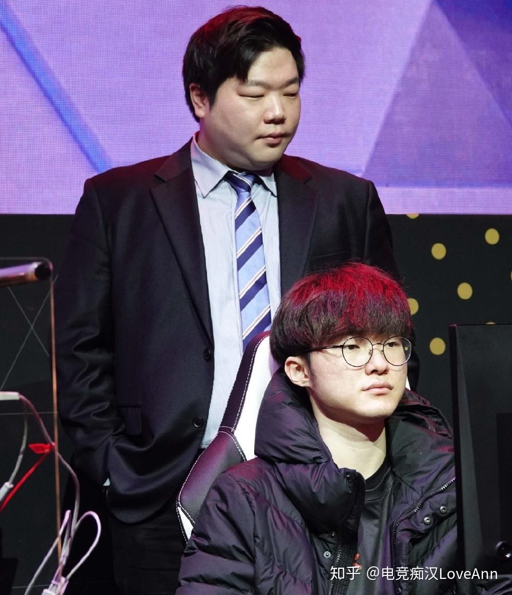 全新起航的t1之所以能在一个赛季就有如此大的提升,金教练以及教练组