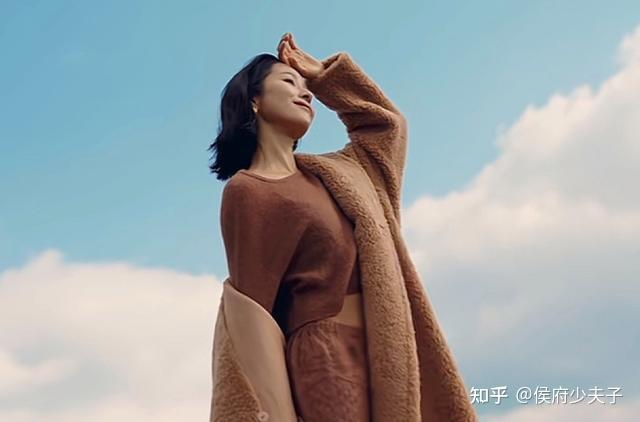 江一燕晒恩爱!与老公同吃饼,甜度爆表!
