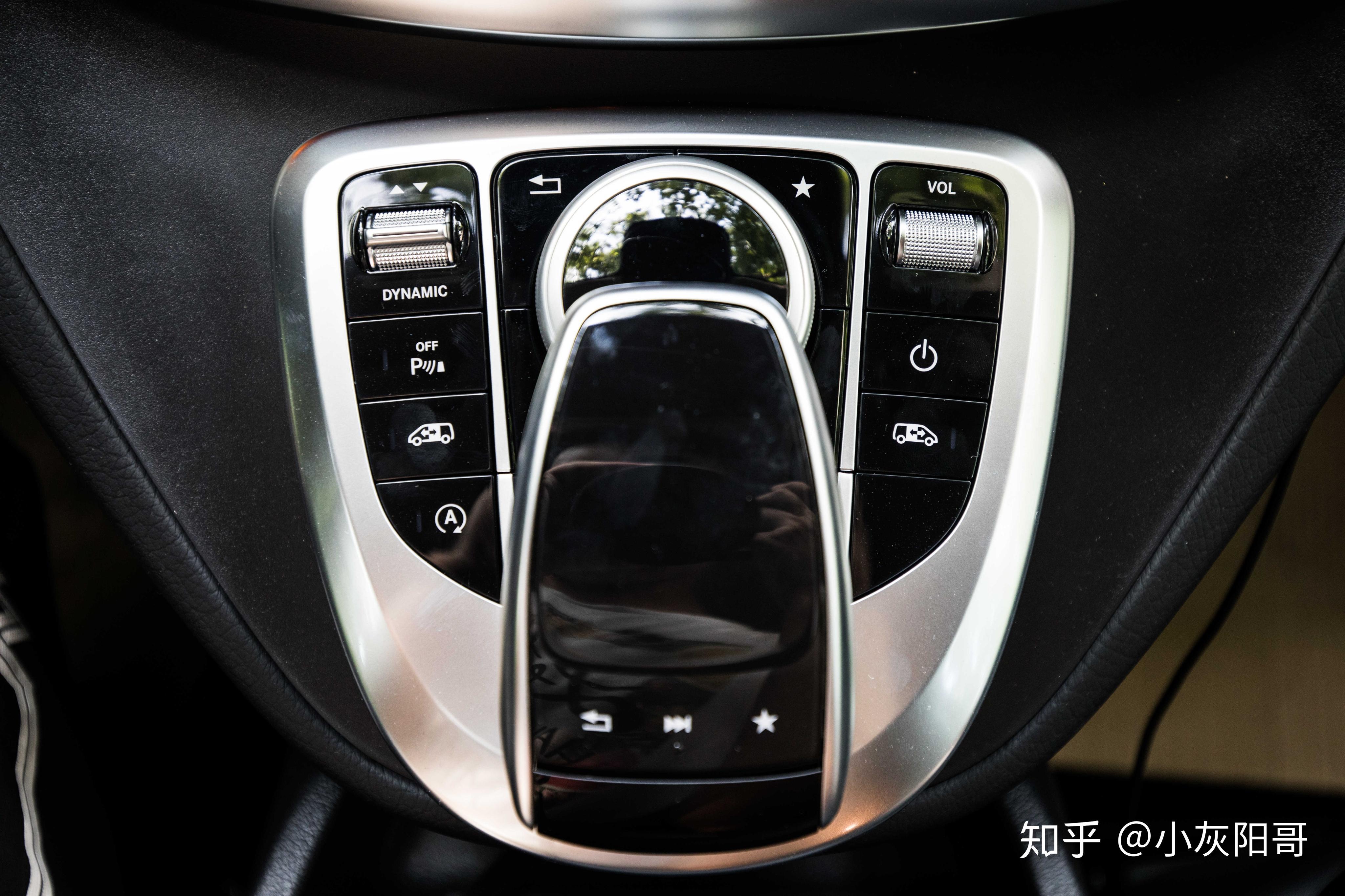 德系豪华保姆车——试驾奔驰v260l尊贵版