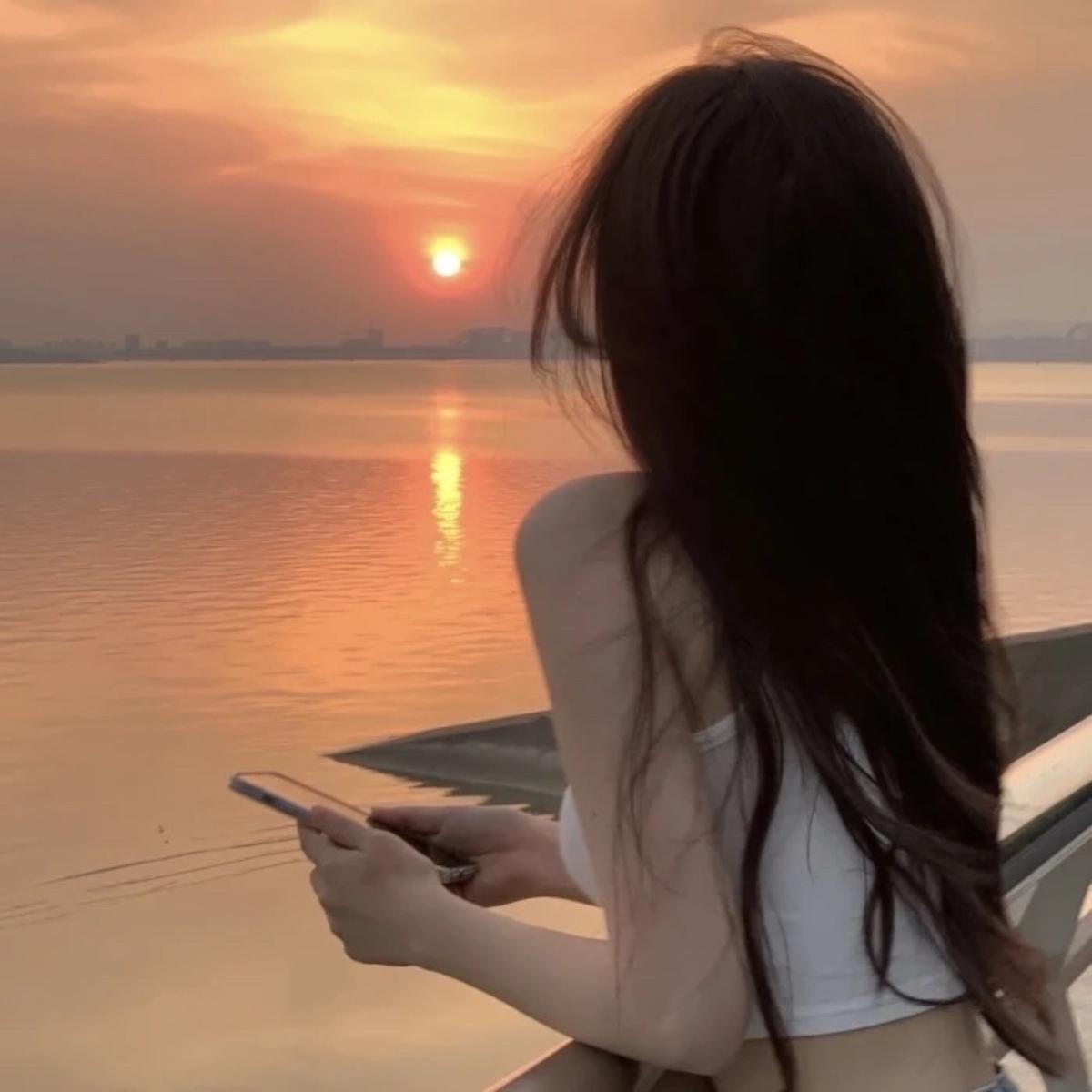 有没有超级好看的女生头像