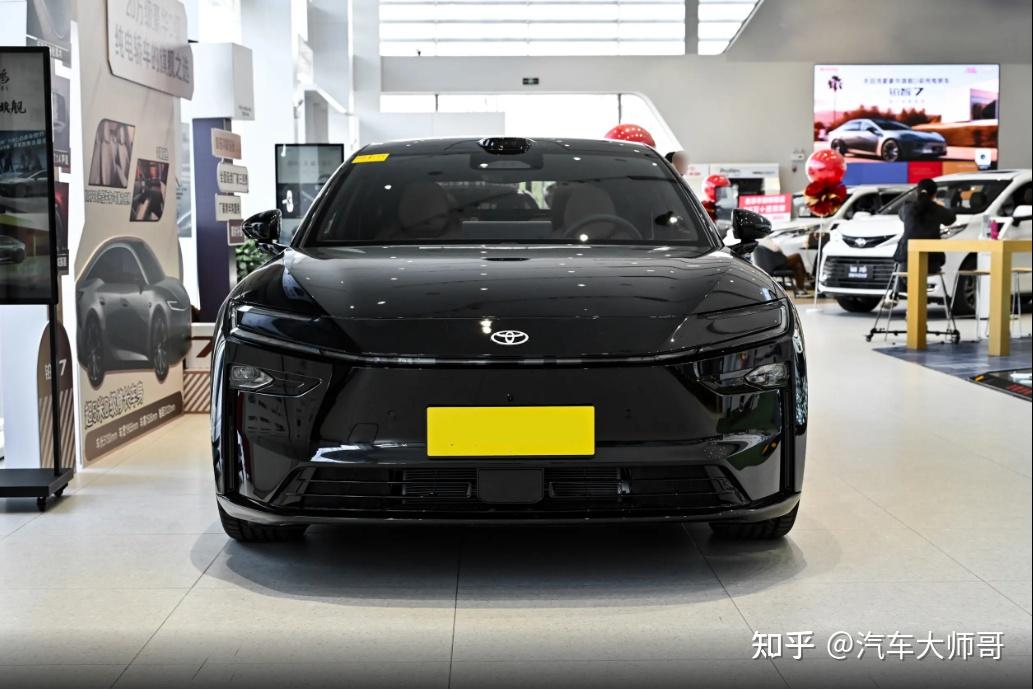 深度试驾广汽丰田铂智7:鸿蒙座舱+华为电驱,预售15.68万起!