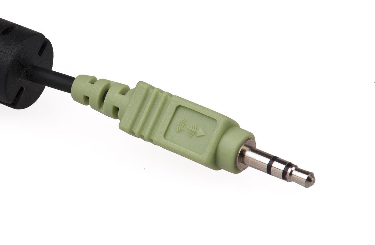 电脑音箱插头如何插