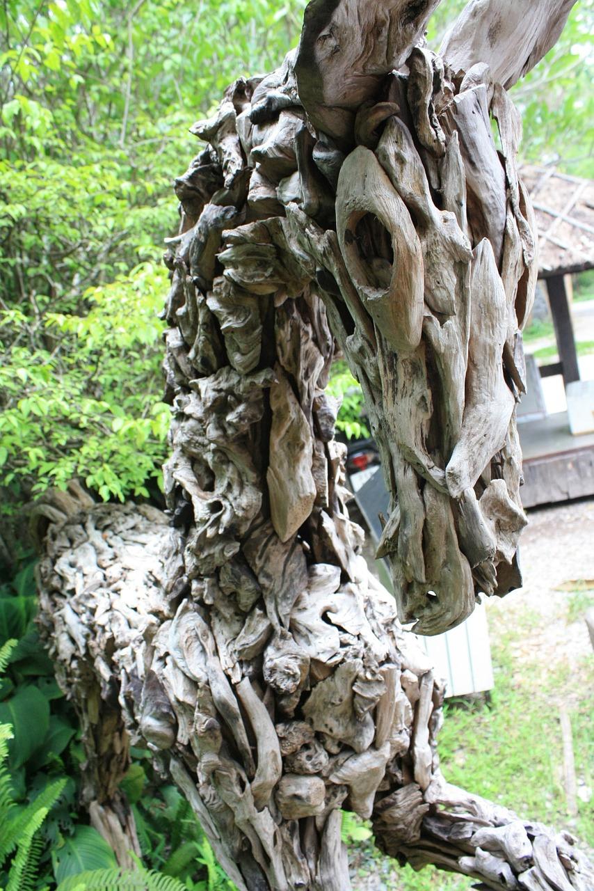 根雕茶几什么木