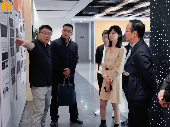 快讯|武汉市委常委,市委宣传部领导莅临武汉火影数字开展调研考察