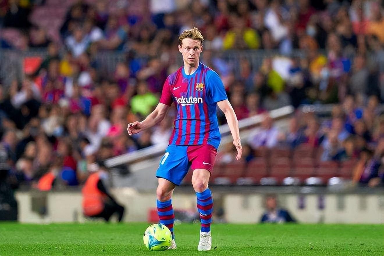 ▎弗兰基-德容(25岁,荷兰中场,身价6000万欧元,巴塞罗那)