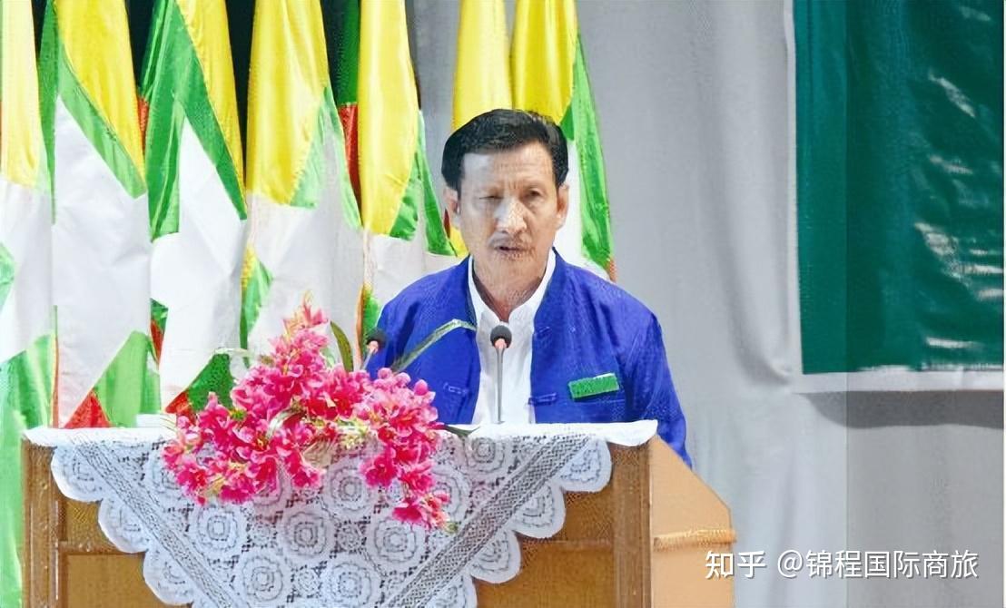 缅甸亨利集团是果敢首都老街的一家大企业,有一家五星级的亨利酒店