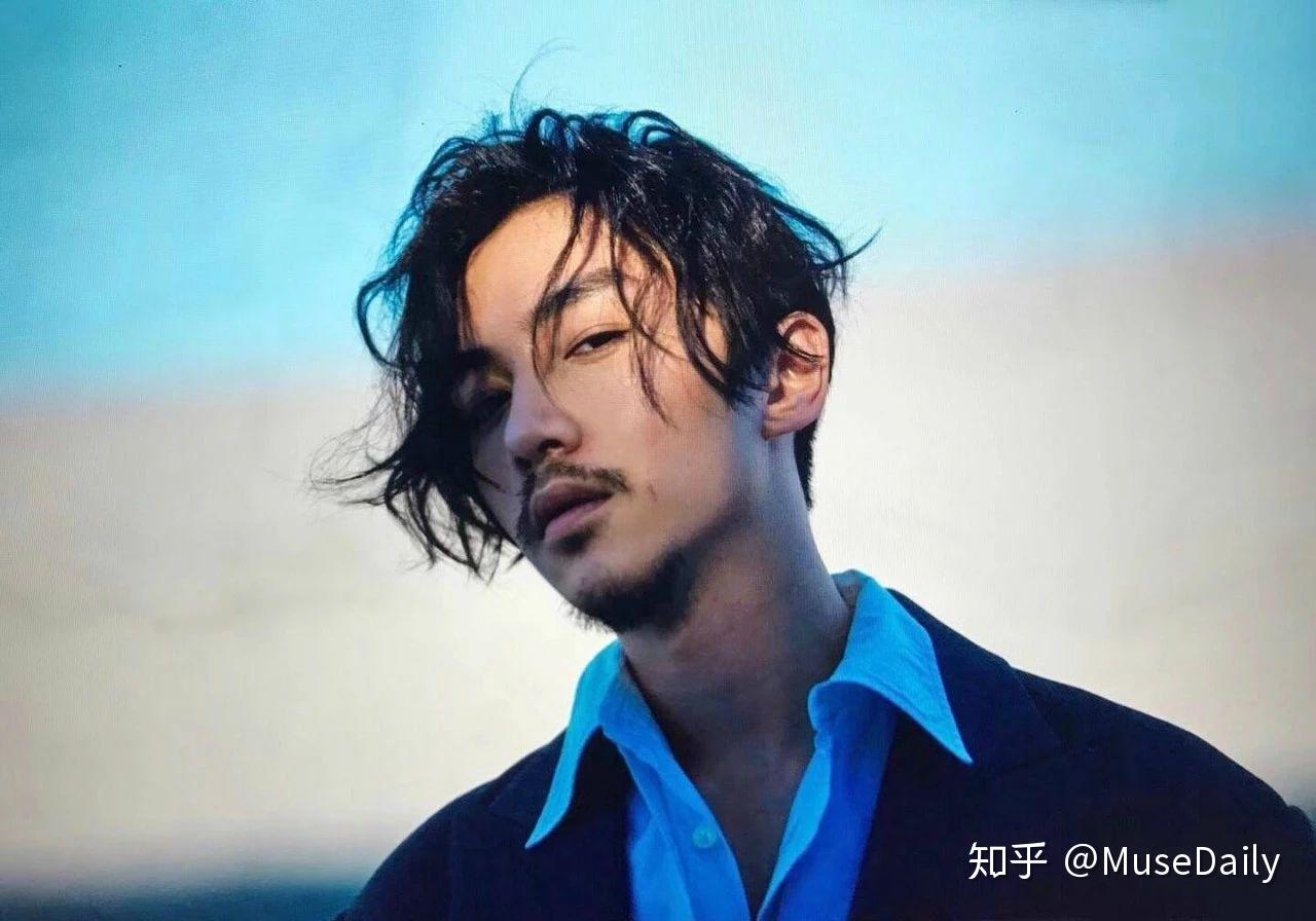 陈晓婚前痛哭,赵丽颖终成意难忘,网友:冯绍峰知