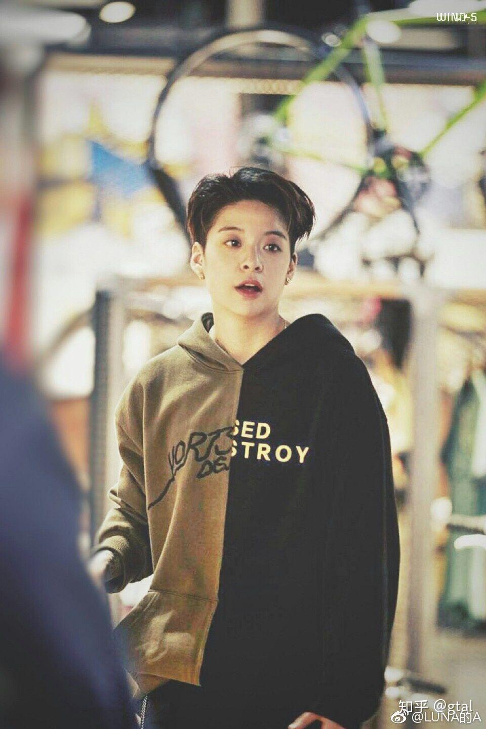 amber刘逸云有哪些好看的图? - 知乎