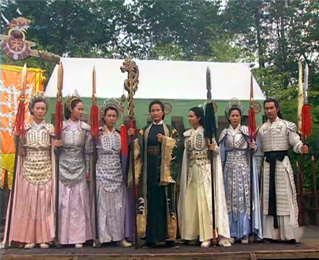 《杨门女将》杨安爱惨了杨八妹,奈何公主动了心,骑士却悲惨下线 - 知乎