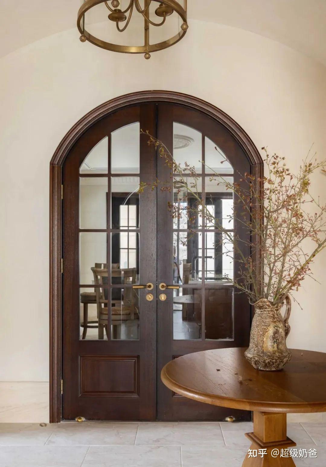 复古无边界穹形顶双开门自然材质邂逅南法混搭风