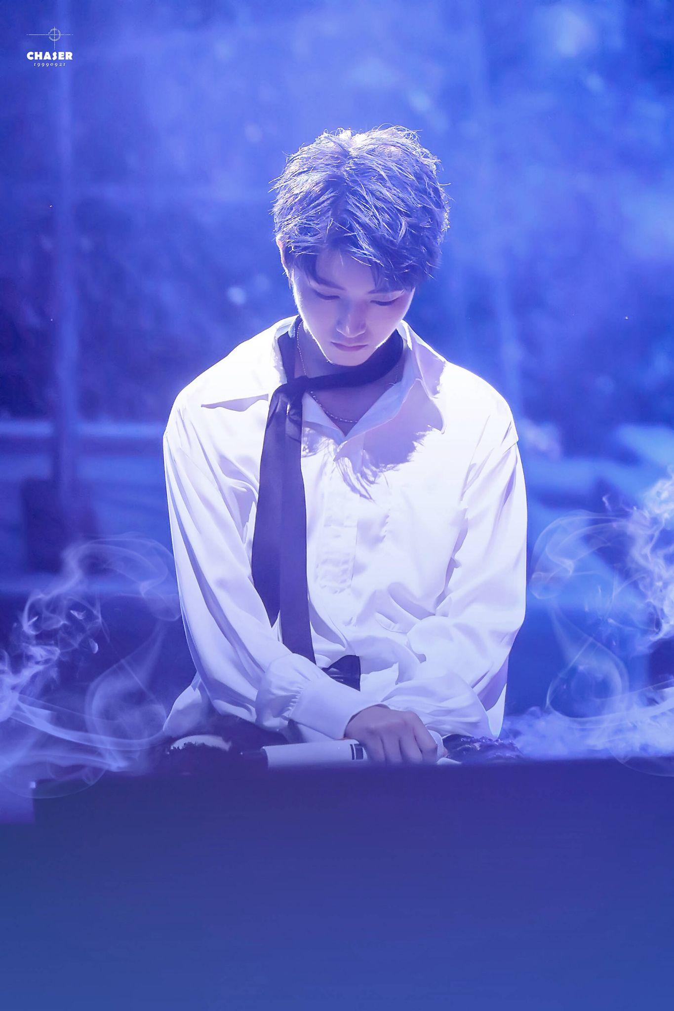 王俊凯翻唱的黑暗骑士和水星记,哪首更得你心? - 知乎