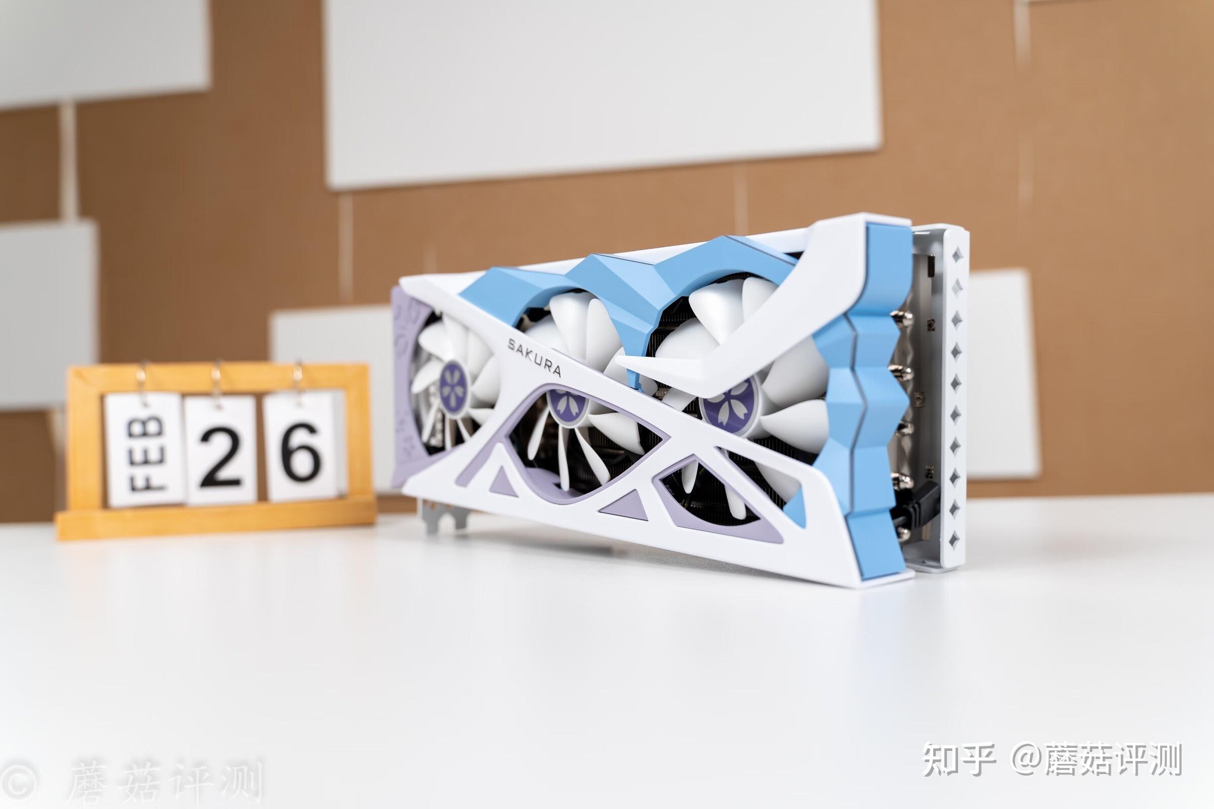 外观精致灯效漂亮散热优秀盈通rtx4070ti樱瞳花嫁显卡评测