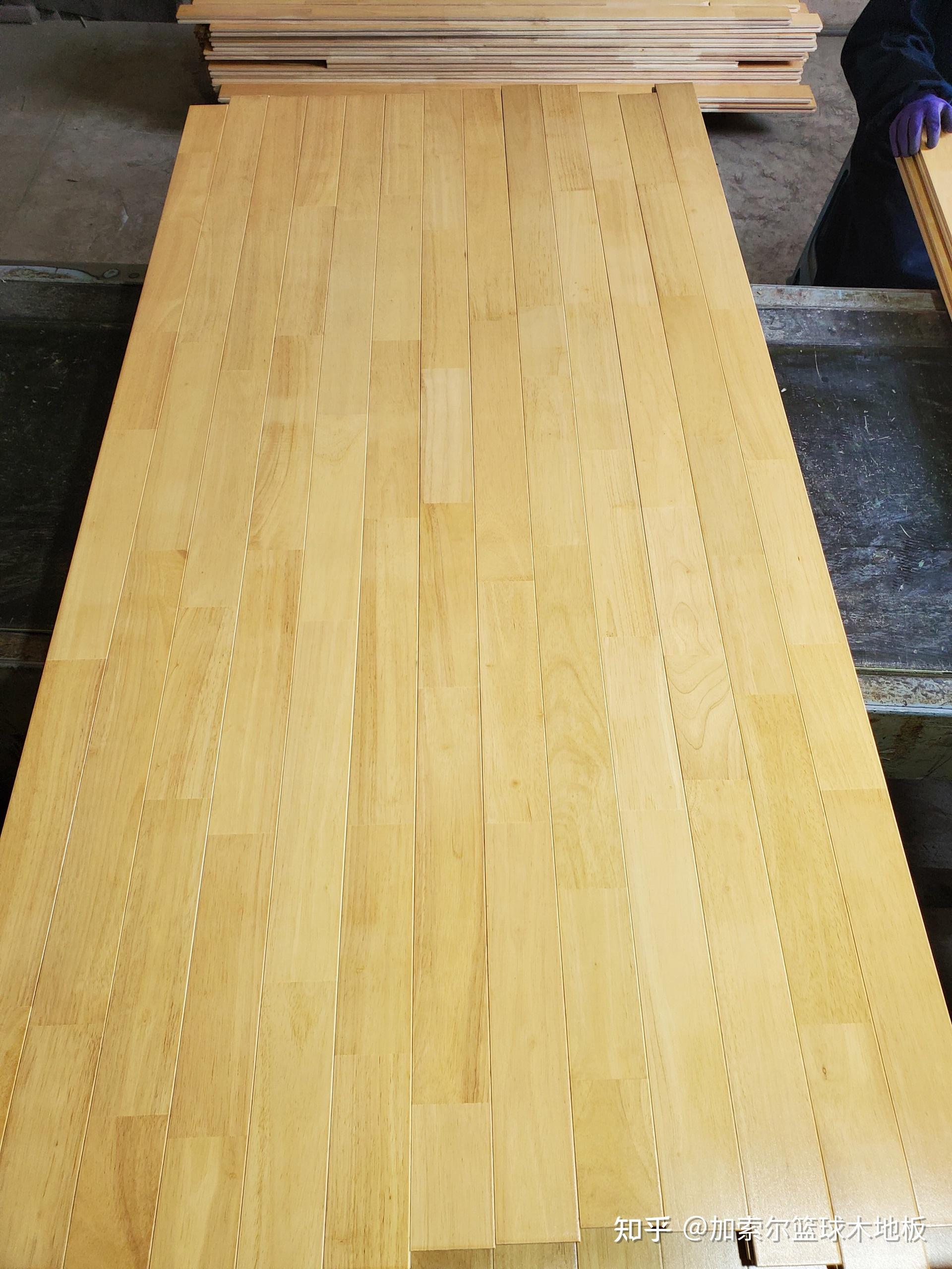 加索尔运动木地板