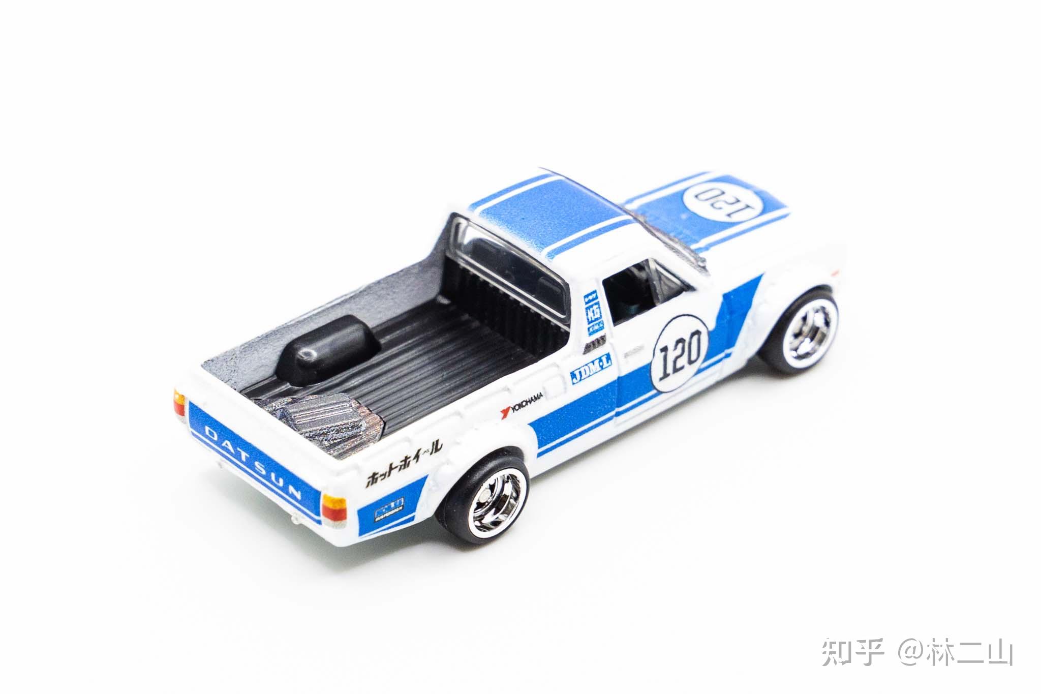 Hot Wheels 1/64 - Camion Datsun Sunny 1975 - Série Hyper Haulers #5/5 - Real Riders