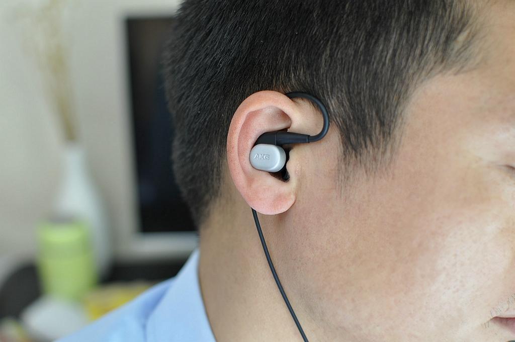 工业精神永不停歇评akgn30圈铁混合耳机