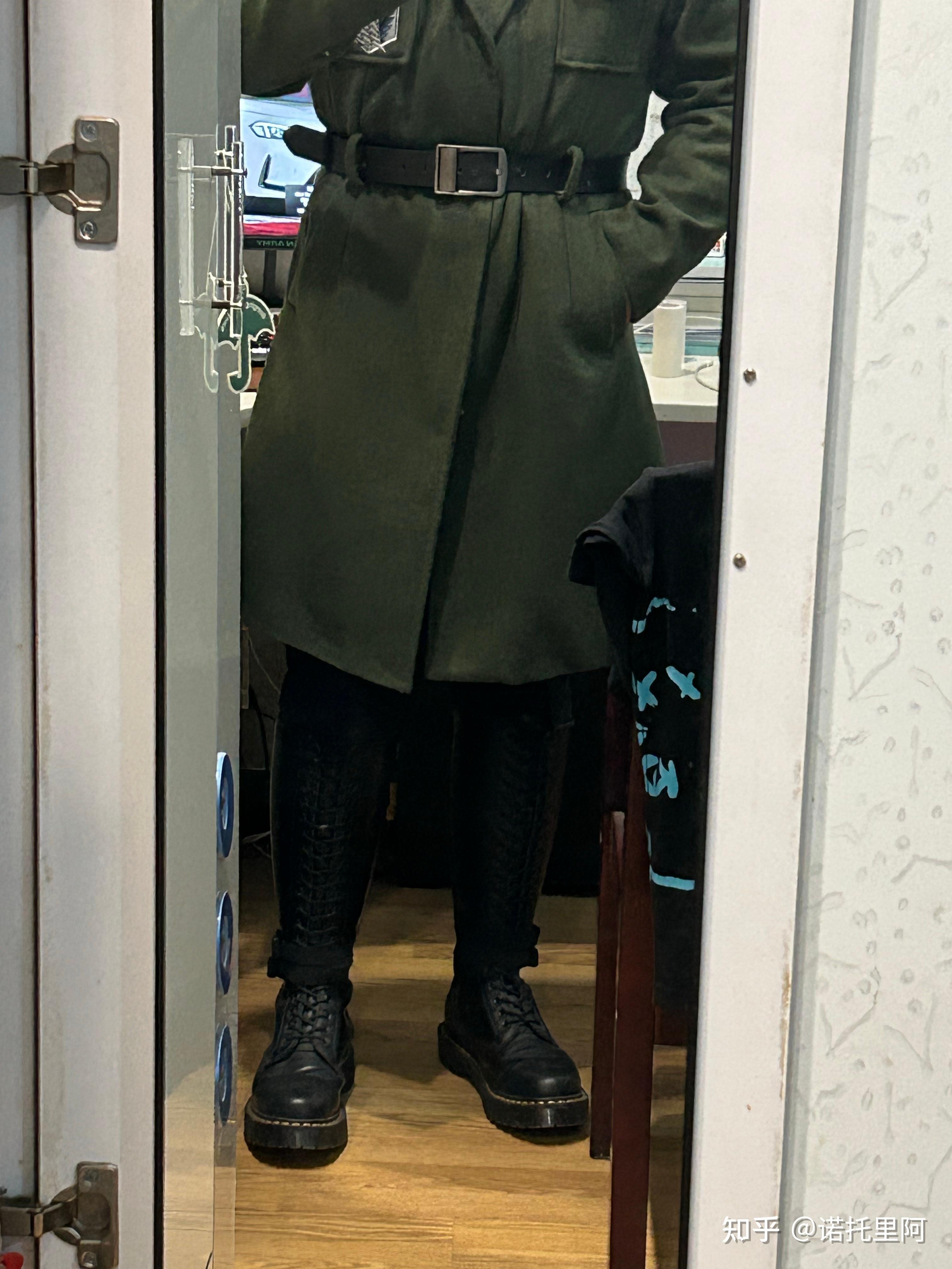 有男生穿骑士靴的吗,有的话也请发一下你们穿骑士靴的图片?