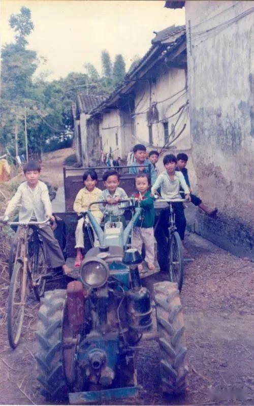 中国80年代最真实的50张老照片，无比怀念美好的回忆，每一张背后都有故事 知乎 