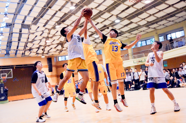 如今绿城育华已成为浙江省重点中学,浙江省首批一级特色示范学校,杭州