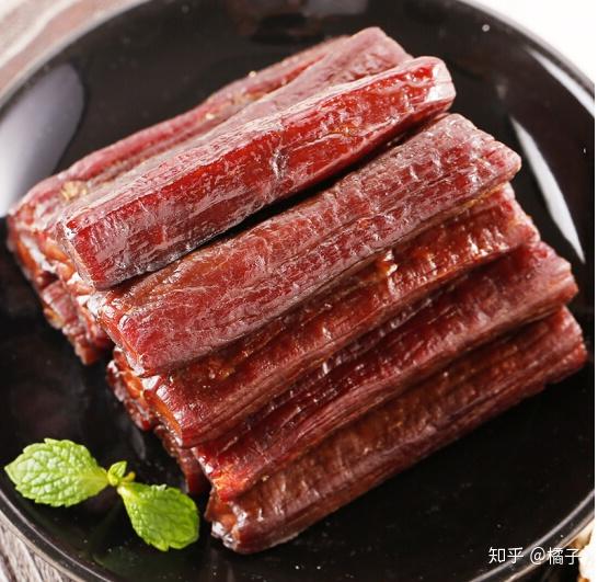 什么人不适合吃牛肉干 v2-7a0203a811d29a896a9d9088cdf42f14_r.jpg