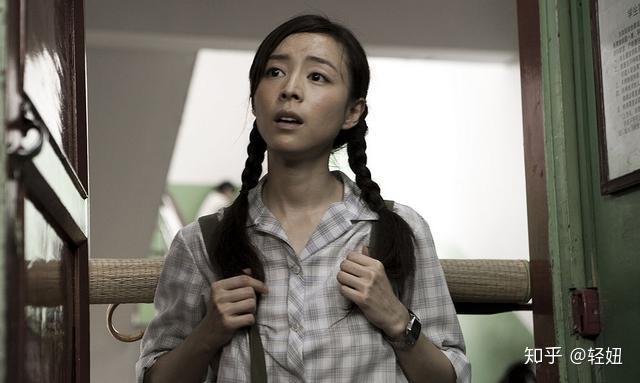 导演的电影《唐山大地震》,当时张静初在这部电影中饰演方登这个角色