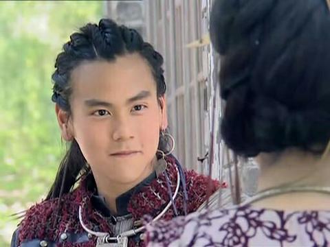 素颜的兔子: 唐钰小宝 尽管彭于晏演了这么多角色,最爱的还是最初的