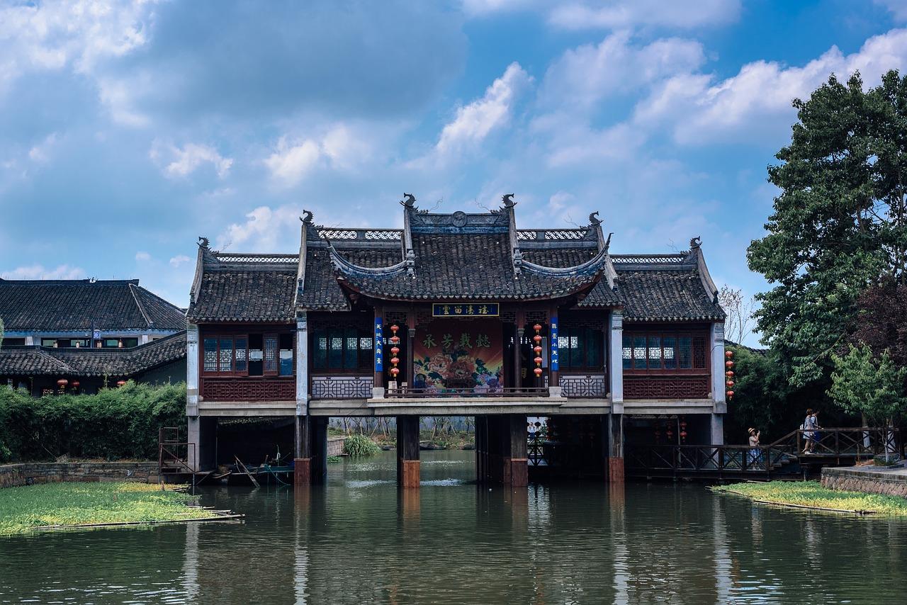 柯岩春游风景美